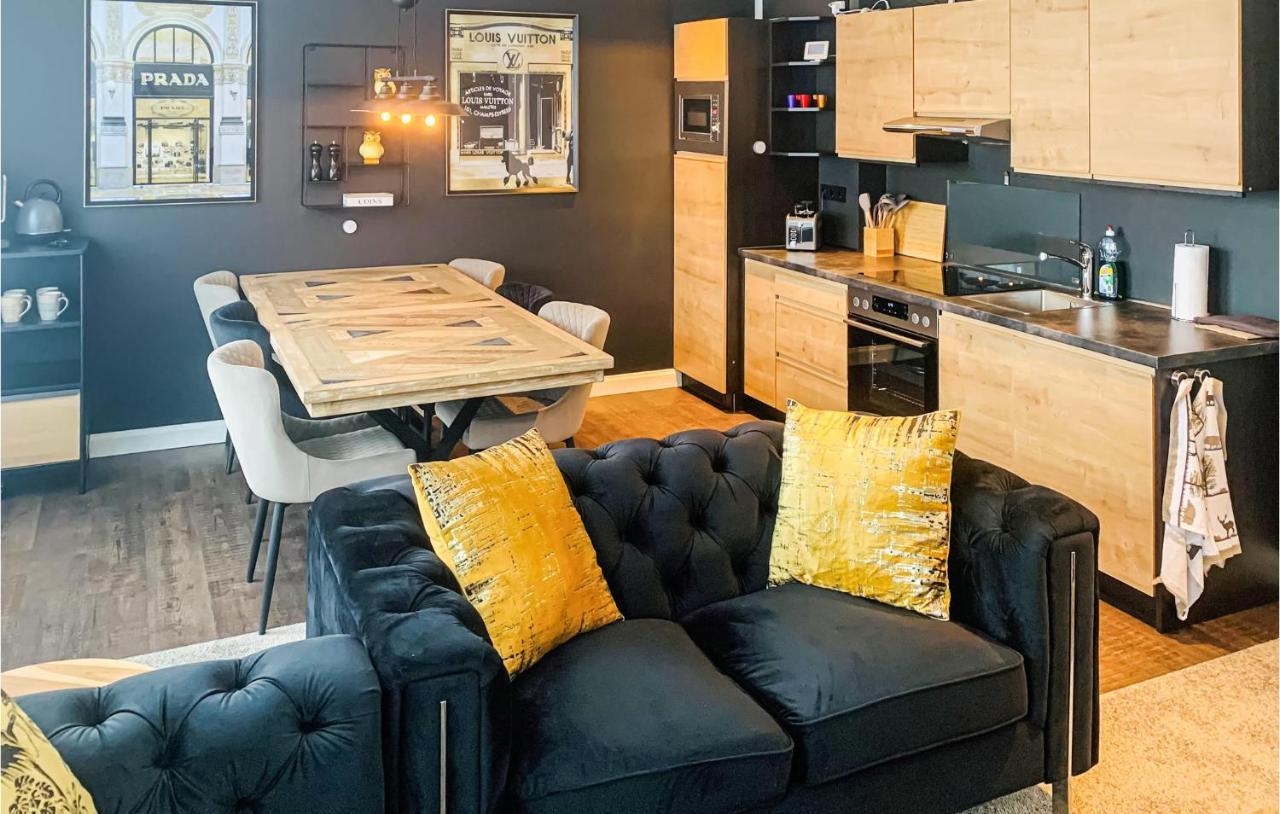 Beautiful Apartment In Mettmann With Wifi Exteriör bild